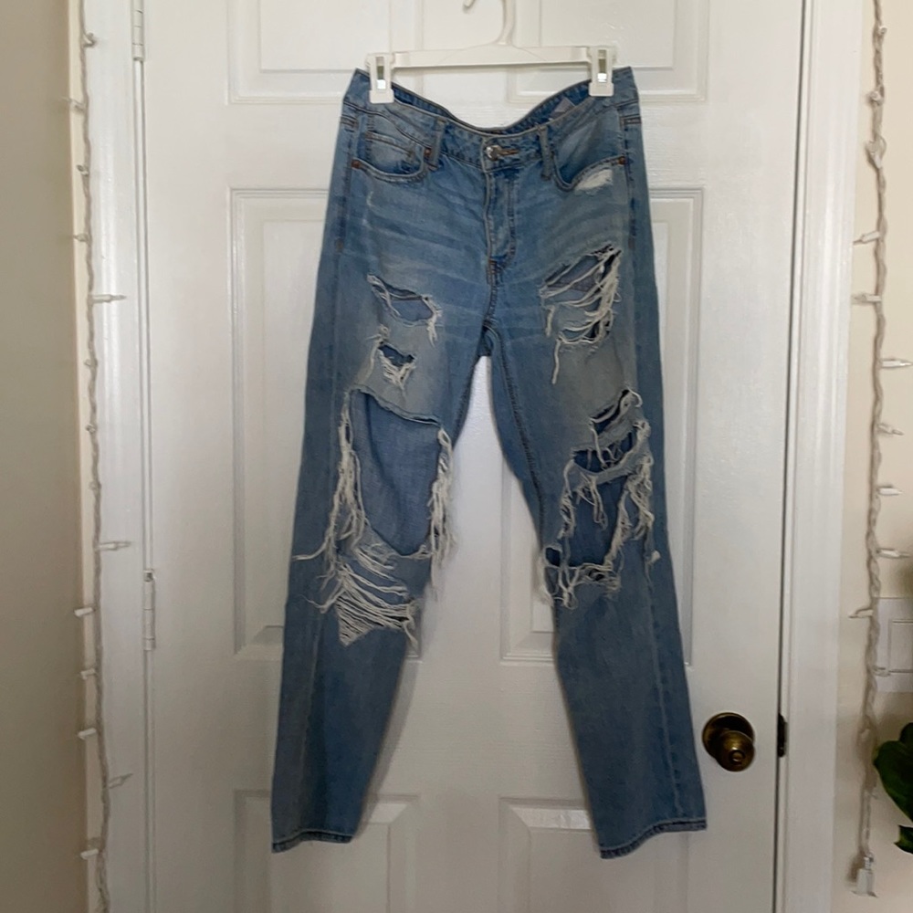 American Eagle Ripped Jeans